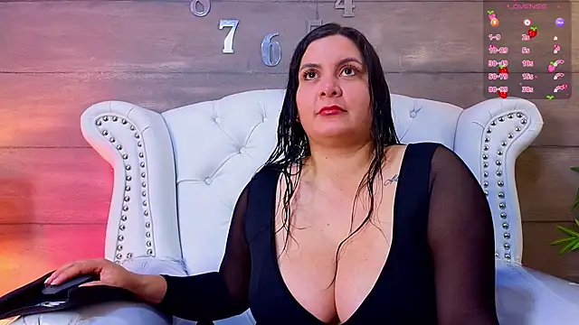 Snapshot of RachelCarlton chatting on June 2026 11:45:02 AM RachelCarlton online show from June 2026 11:45:02 AM