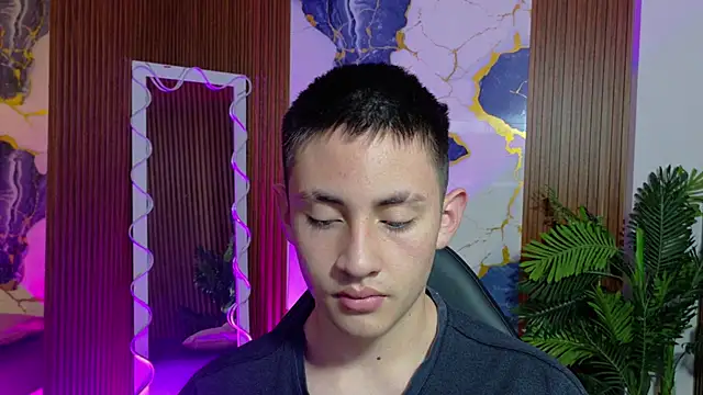 Andres Tay online show from May 2026 03:02:02 AM