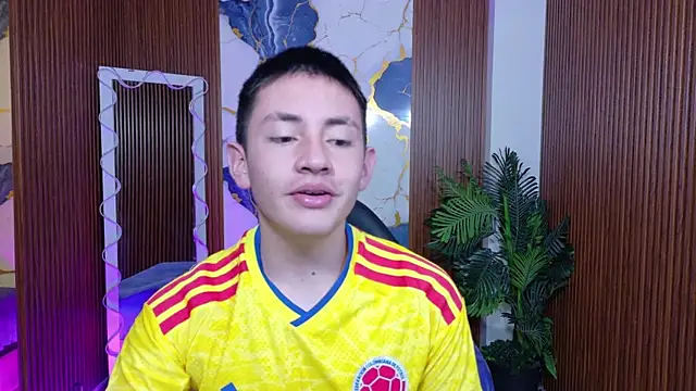 Andres Tay online show from June 2026 01:51:02 AM