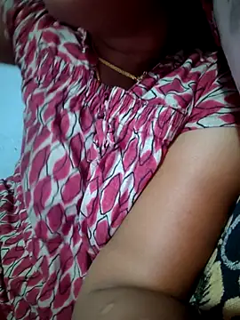 Tamil Hot HoneyBee online show from August 2026 11:46:01 AM