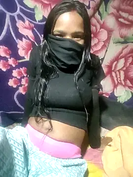 cuty-queen online show from April 2026 05:00:02 PM