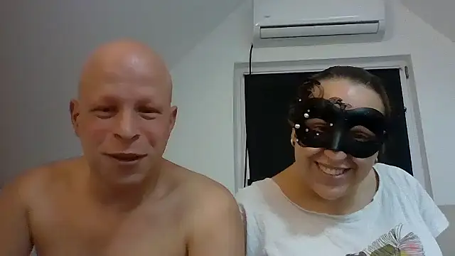 Nadine-wild online show from June 2026 07:06:02 PM