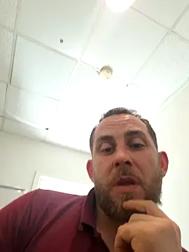 Reivaz online show from April 2026 12:51:02 PM