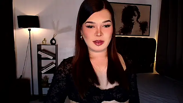 Snapshot of Empress_Candice chatting on April 2026 01:05:02 PM Empress Candice online show from April 2026 01:05:02 PM