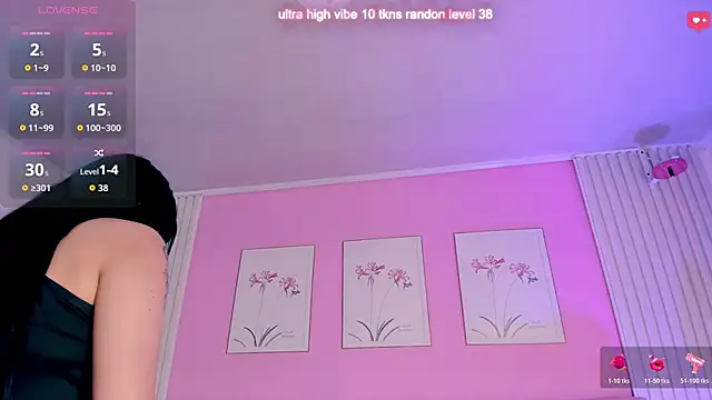 Snapshot of Ariana_west_ chatting on April 2026 12:42:02 PM Ariana west online show from April 2026 12:42:02 PM