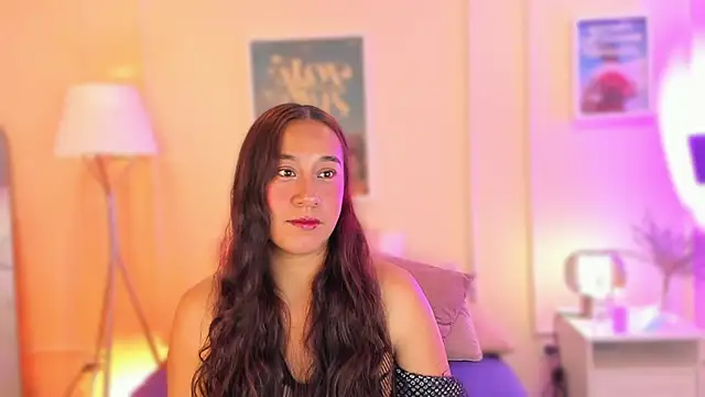 Ivonne dh online show from April 2026 12:47:01 PM