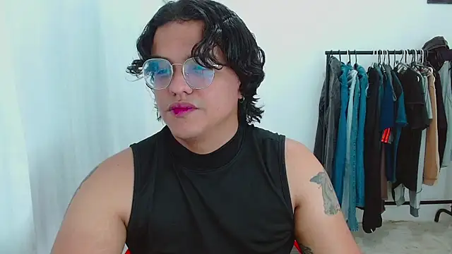 Snapshot of Diane_exotic chatting on June 2026 12:12:02 AM Diane exotic online show from June 2026 12:12:02 AM