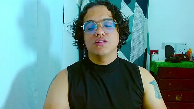 Snapshot of Diane_exotic chatting on July 2026 12:17:01 AM Diane exotic online show from July 2026 12:17:01 AM