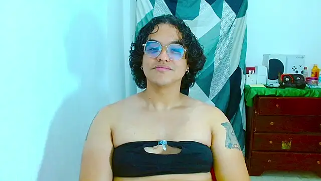 Snapshot of Diane_exotic chatting on July 2026 10:12:02 PM Diane exotic online show from July 2026 10:12:02 PM