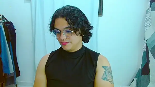 Snapshot of Diane_exotic chatting on July 2026 12:19:02 AM Diane exotic online show from July 2026 12:19:02 AM