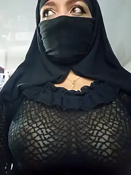 nadia  abaud online show from December 2024 01:57:02 AM