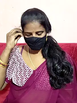 Snapshot of Sunitha-tamilponu chatting on May 2026 05:51:01 PM Sunitha-tamilponu online show from May 2026 05:51:01 PM