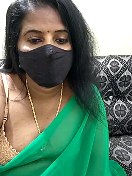 Snapshot of Sunitha-tamilponu chatting on July 2026 03:54:02 PM Sunitha-tamilponu online show from July 2026 03:54:02 PM