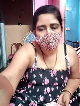 Snapshot of Rulali_44 chatting on June 2026 02:39:02 PM Rulali 44 online show from June 2026 02:39:02 PM