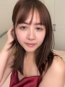 Snapshot of Yang_127 chatting on June 2026 12:00:01 PM Yang 127 online show from June 2026 12:00:01 PM