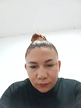Luna Morch online show from June 2026 11:57:01 PM