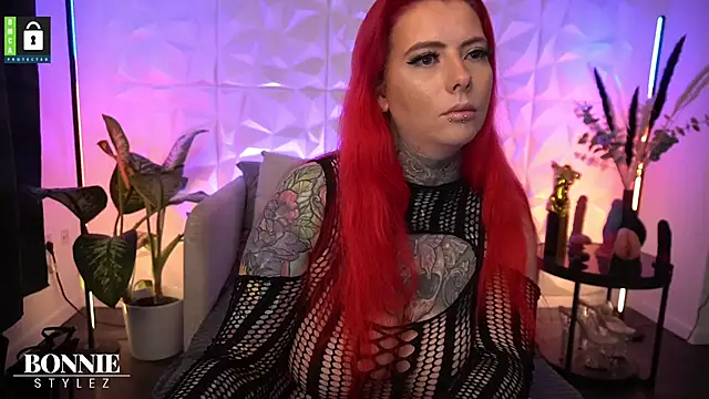 BonnieStylez online show from February 2026 03:56:01 AM