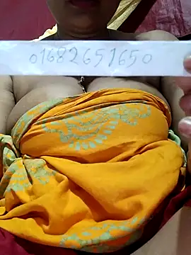 Snapshot of Gulapi_N chatting on May 2026 11:45:02 PM Gulapi N online show from May 2026 11:45:02 PM