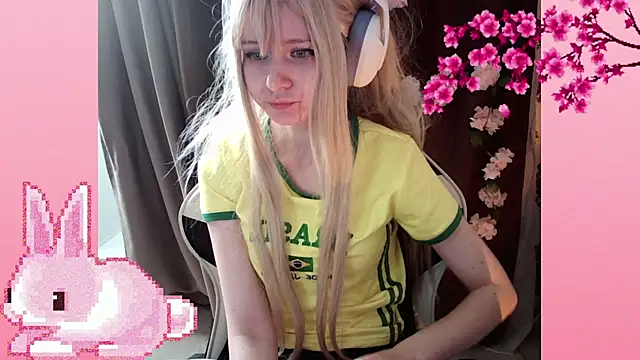 AmmiRinn online show from June 2026 01:36:01 PM