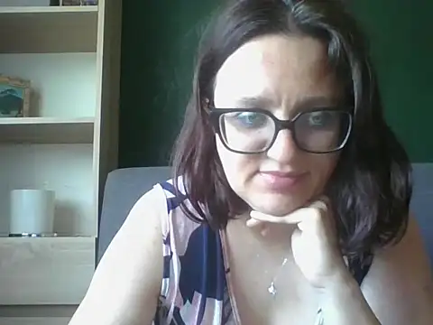 Snapshot of sensual_paris chatting on May 2026 05:36:02 AM sensual paris online show from May 2026 05:36:02 AM