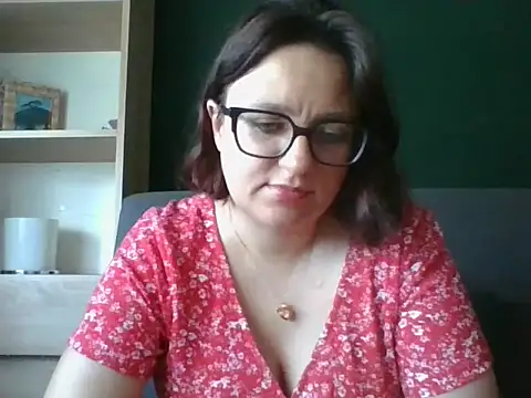 Snapshot of sensual_paris chatting on June 2026 05:23:02 AM sensual paris online show from June 2026 05:23:02 AM