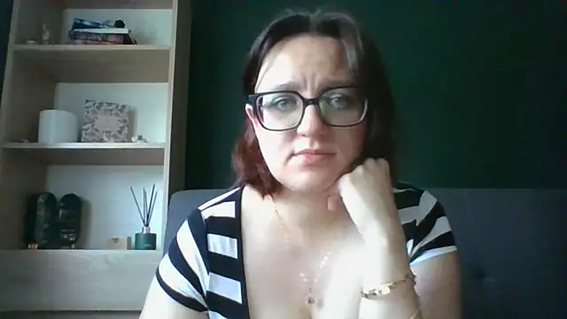 Snapshot of sensual_paris chatting on July 2026 05:25:02 AM sensual paris online show from July 2026 05:25:02 AM