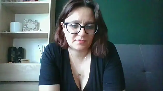 Snapshot of sensual_paris chatting on July 2026 05:28:01 AM sensual paris online show from July 2026 05:28:01 AM