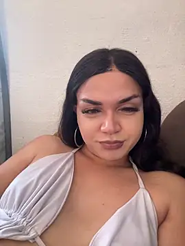 iamtyara online show from April 2026 04:24:02 PM