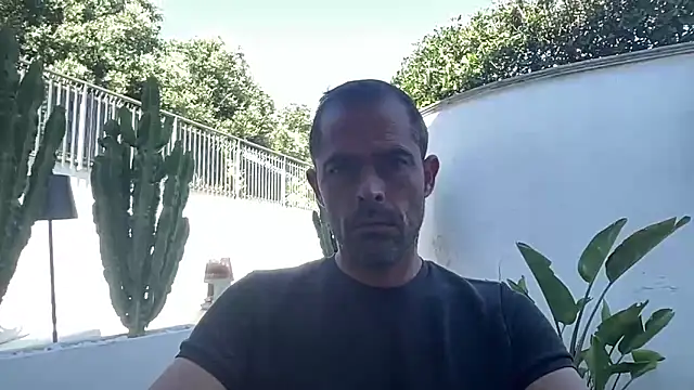 Riccardo86xx online show from May 2026 02:45:01 PM