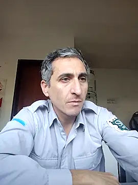 Snapshot of Alejandro83bsf chatting on May 2026 07:33:01 PM Alejandro83bsf online show from May 2026 07:33:01 PM