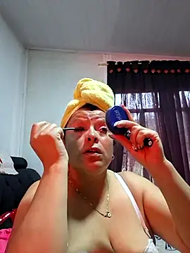 Snapshot of Samantha_Kieran chatting on May 2026 04:26:04 PM Samantha Kieran online show from May 2026 04:26:04 PM