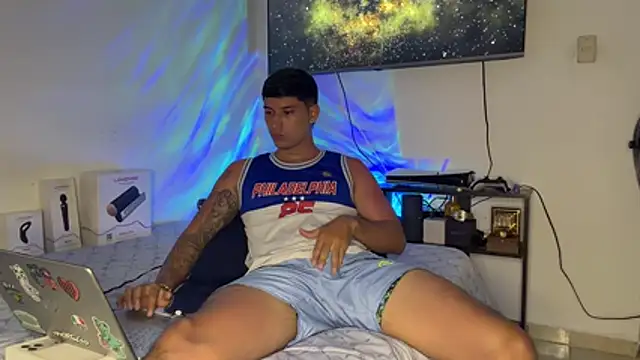 Snapshot of SexxxySquirterStev777 chatting on May 2026 03:08:01 PM SexxxySquirterStev777 online show from May 2026 03:08:01 PM