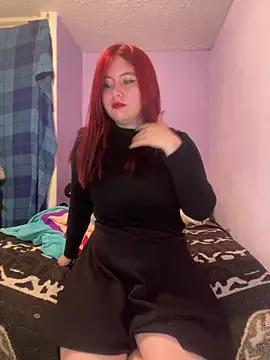 Snapshot of Caro_redd chatting on May 2026 01:21:02 PM Caro redd online show from May 2026 01:21:02 PM