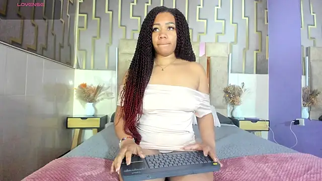 Snapshot of ashly_ruiz chatting on June 2026 08:42:01 PM ashly ruiz online show from June 2026 08:42:01 PM