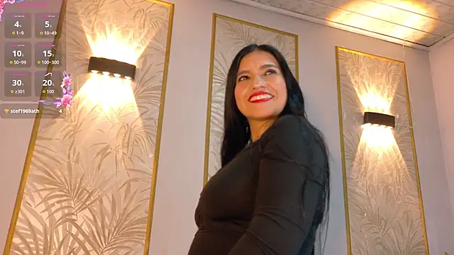 Snapshot of Dalila_5 chatting on June 2026 07:39:02 PM Dalila 5 online show from June 2026 07:39:02 PM