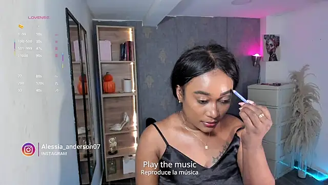 alessia anderson online show from November 2025 10:01:01 PM