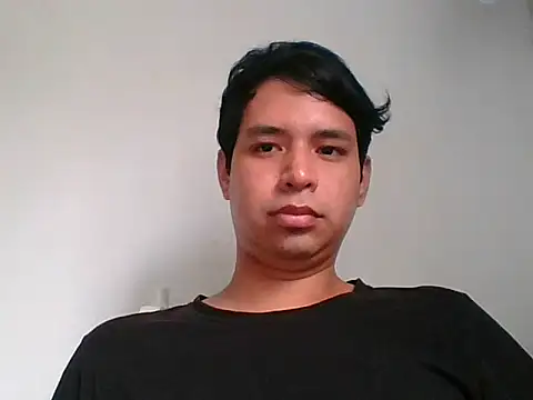 Snapshot of Ian_Andres_ chatting on May 2026 04:04:01 PM Ian Andres online show from May 2026 04:04:01 PM