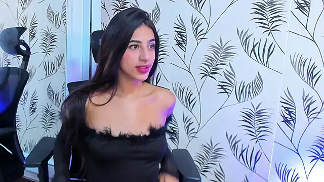 SophiaRivers online show from April 2026 01:27:02 PM