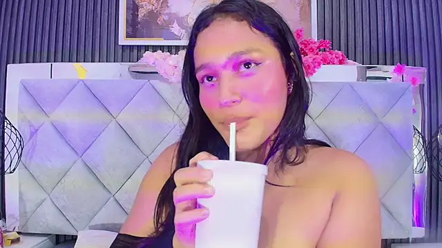 Sara Chanel  online show from May 2026 10:41:02 PM