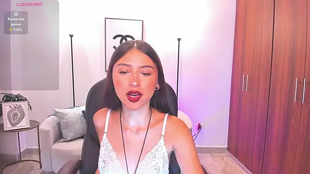 Snapshot of Nikky_sweett_ chatting on May 2026 09:08:01 PM Nikky sweett online show from May 2026 09:08:01 PM