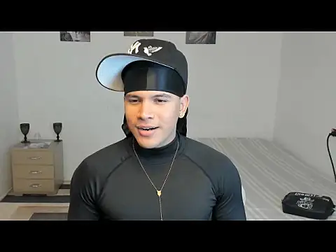 sant wahlberg online show from May 2026 11:12:01 PM