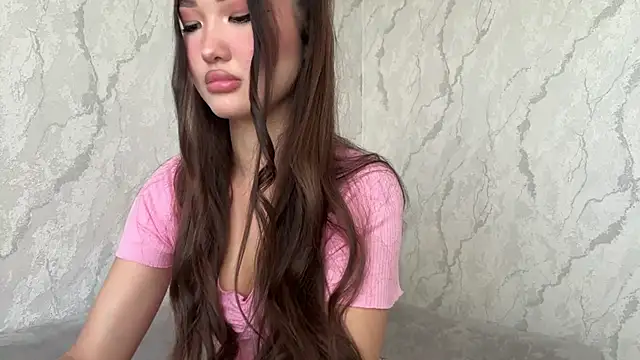 Violet Mur online show from May 2026 04:52:01 AM