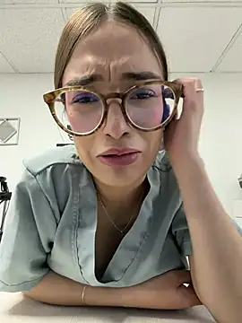 Snapshot of Sweet_Milaa1 chatting on July 2026 08:30:02 PM Sweet Milaa1 online show from July 2026 08:30:02 PM