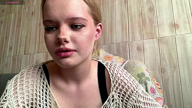 Malinwitch online show from June 2026 02:10:02 PM