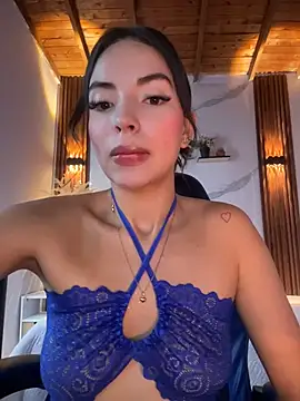 Snapshot of catalina_lafer chatting on May 2026 12:57:01 PM catalina lafer online show from May 2026 12:57:01 PM