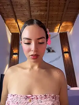 Snapshot of catalina_lafer chatting on June 2026 01:46:01 PM catalina lafer online show from June 2026 01:46:01 PM