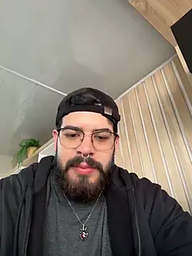 Snapshot of DomBoy_ chatting on June 2026 07:41:02 PM DomBoy online show from June 2026 07:41:02 PM