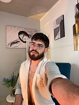 Snapshot of DomBoy_ chatting on June 2026 08:22:02 PM DomBoy online show from June 2026 08:22:02 PM