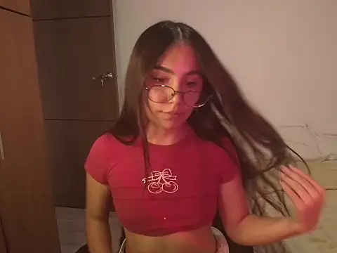 Snapshot of abbyyandmaxx chatting on May 2026 04:26:01 PM abbyyandmaxx online show from May 2026 04:26:01 PM