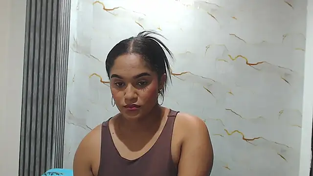 Snapshot of Liaa_cams chatting on June 2026 02:13:01 AM Liaa cams online show from June 2026 02:13:01 AM